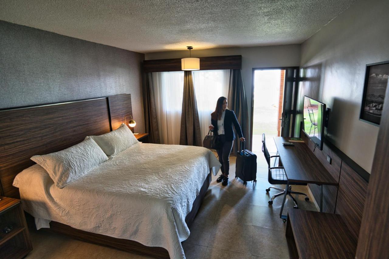 Hotel Hacienda Nuevo Casas Grandes Kültér fotó