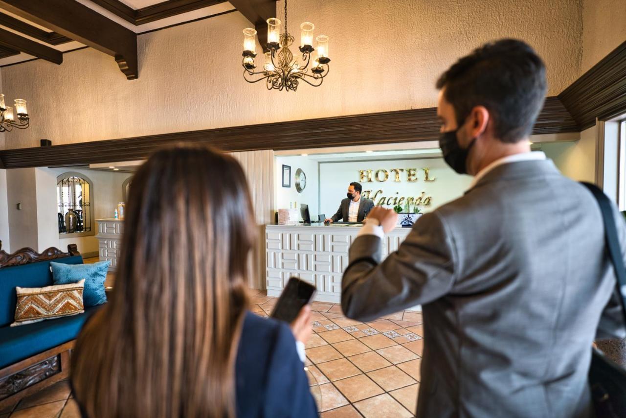 Hotel Hacienda Nuevo Casas Grandes Kültér fotó